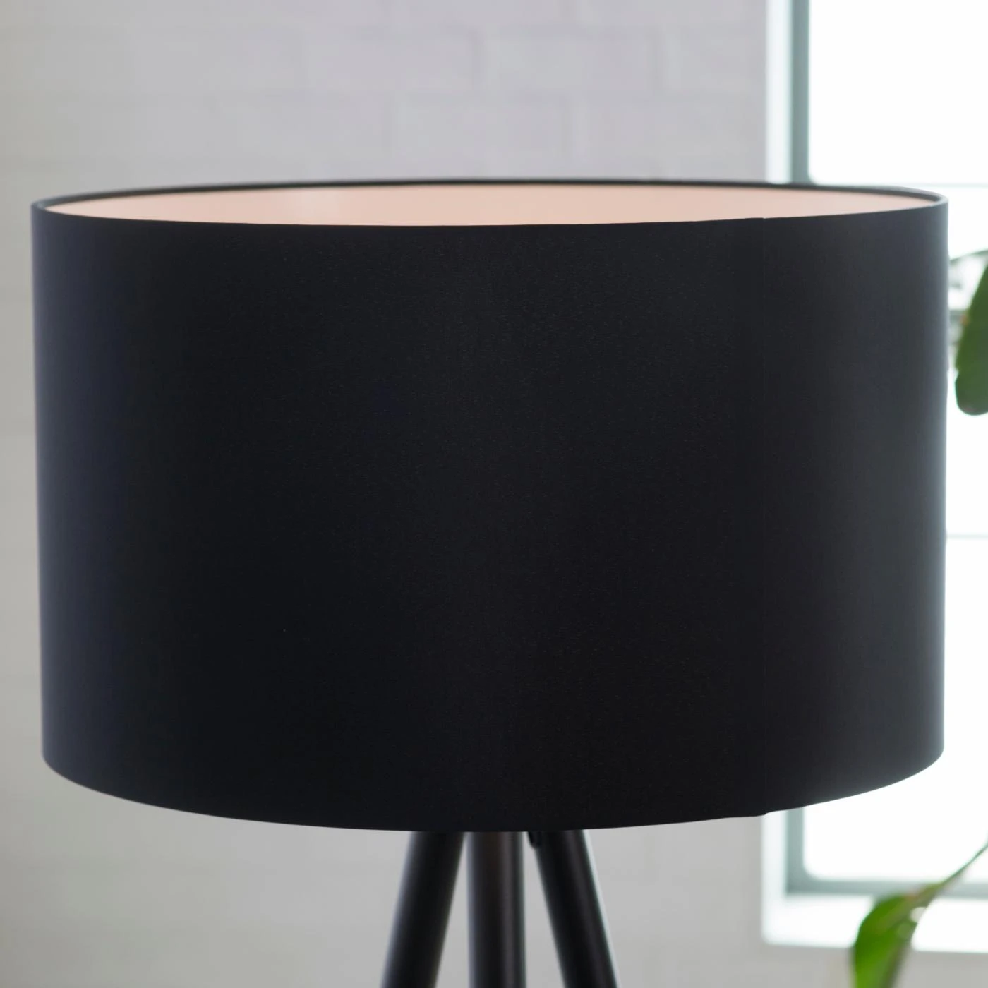 Deals ???? Tripod Adesso Louise Floor Lamp ???? 4 Deals ???? Tripod Adesso Louise Floor Lamp ???? - Image 4